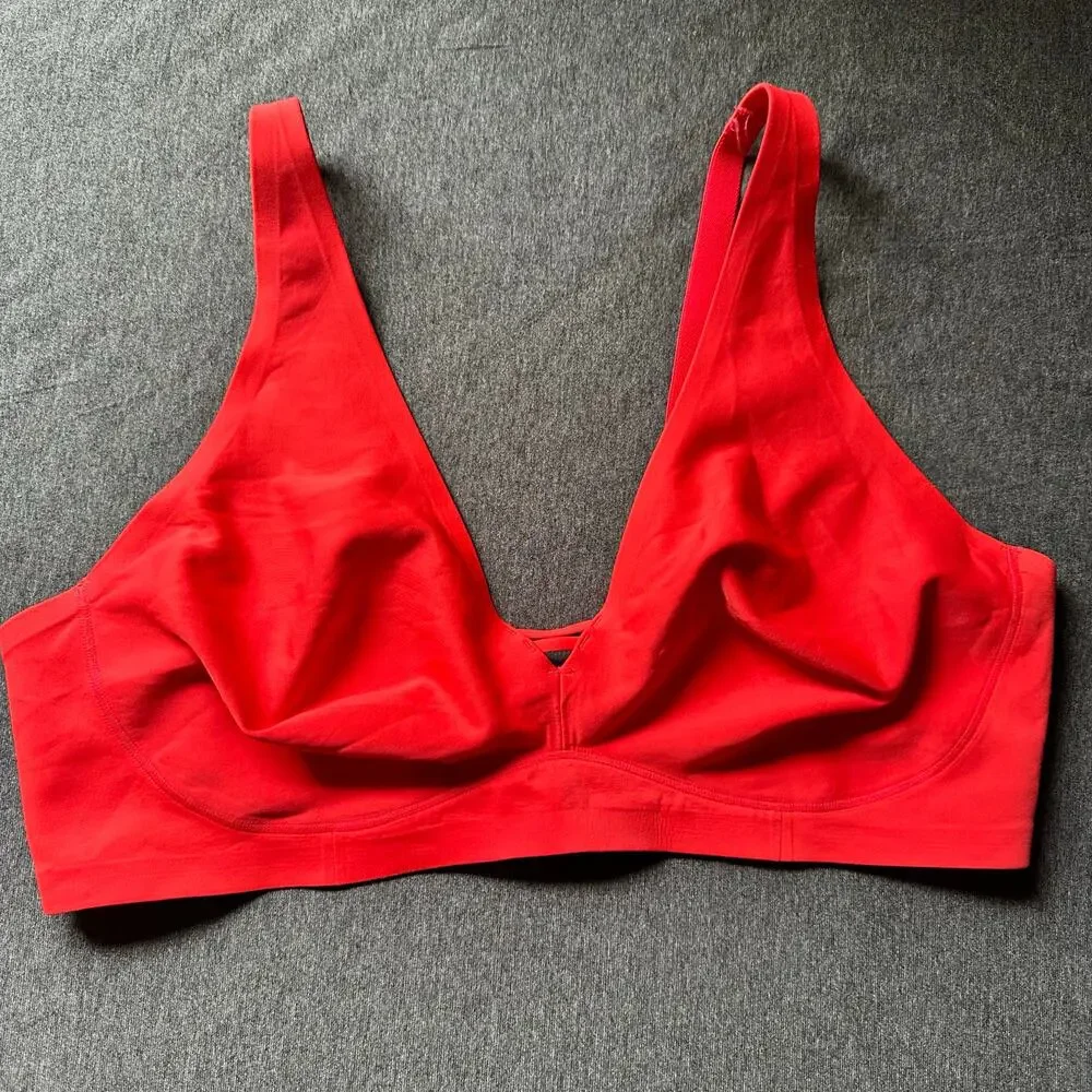 Soma red embraceable unlined wireless bra 40DD